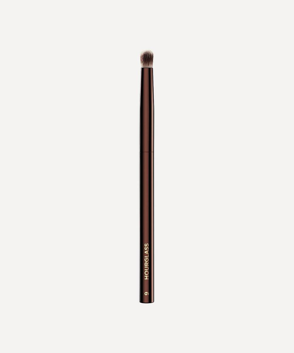 Hourglass - No.9 Domed Shadow Brush