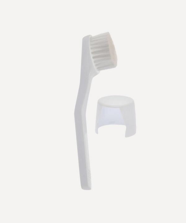 Sisley Paris - Gentle Brush for Face and Neck image number null