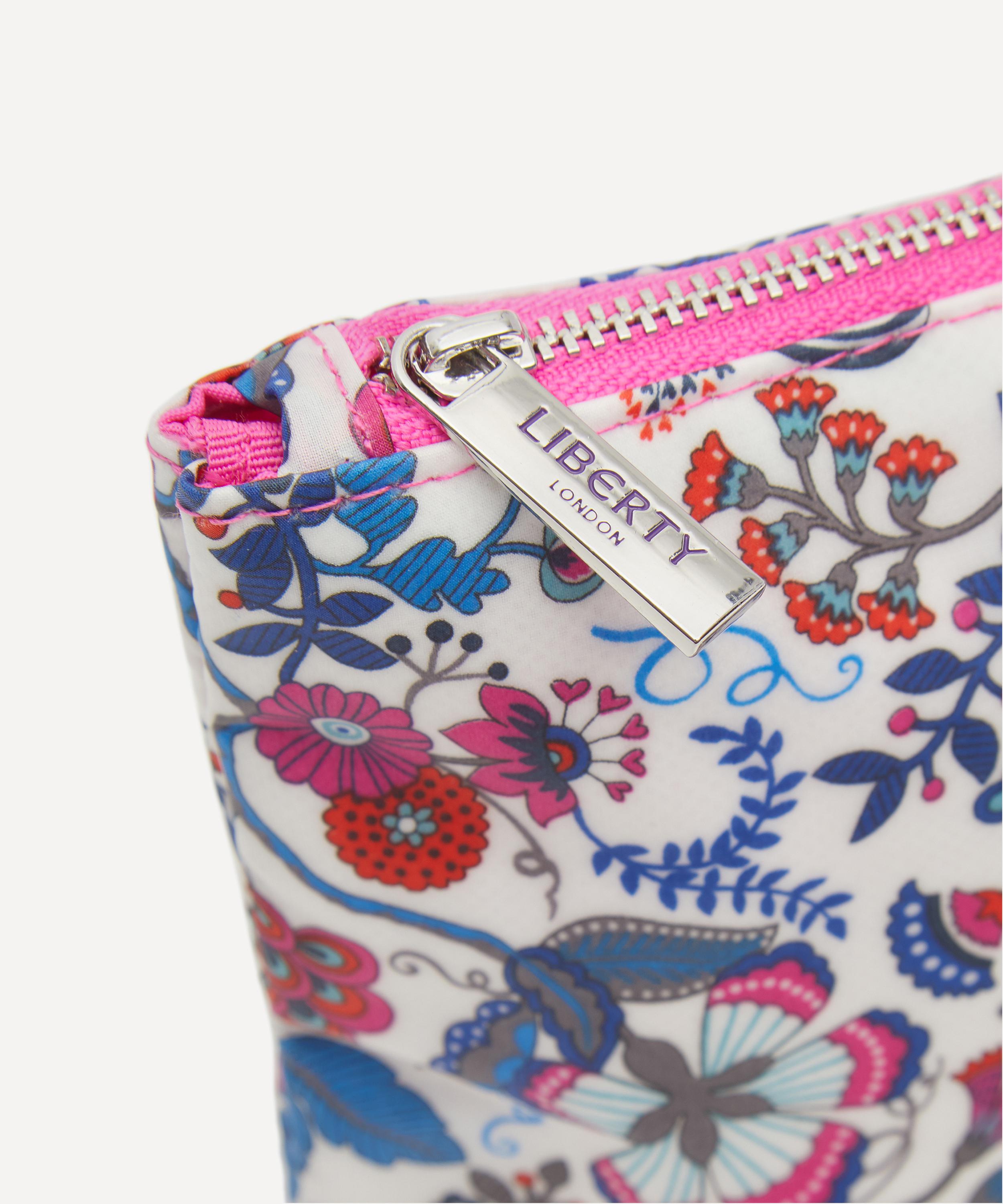 Liberty - Medium Mabelle Wash Bag image number 3