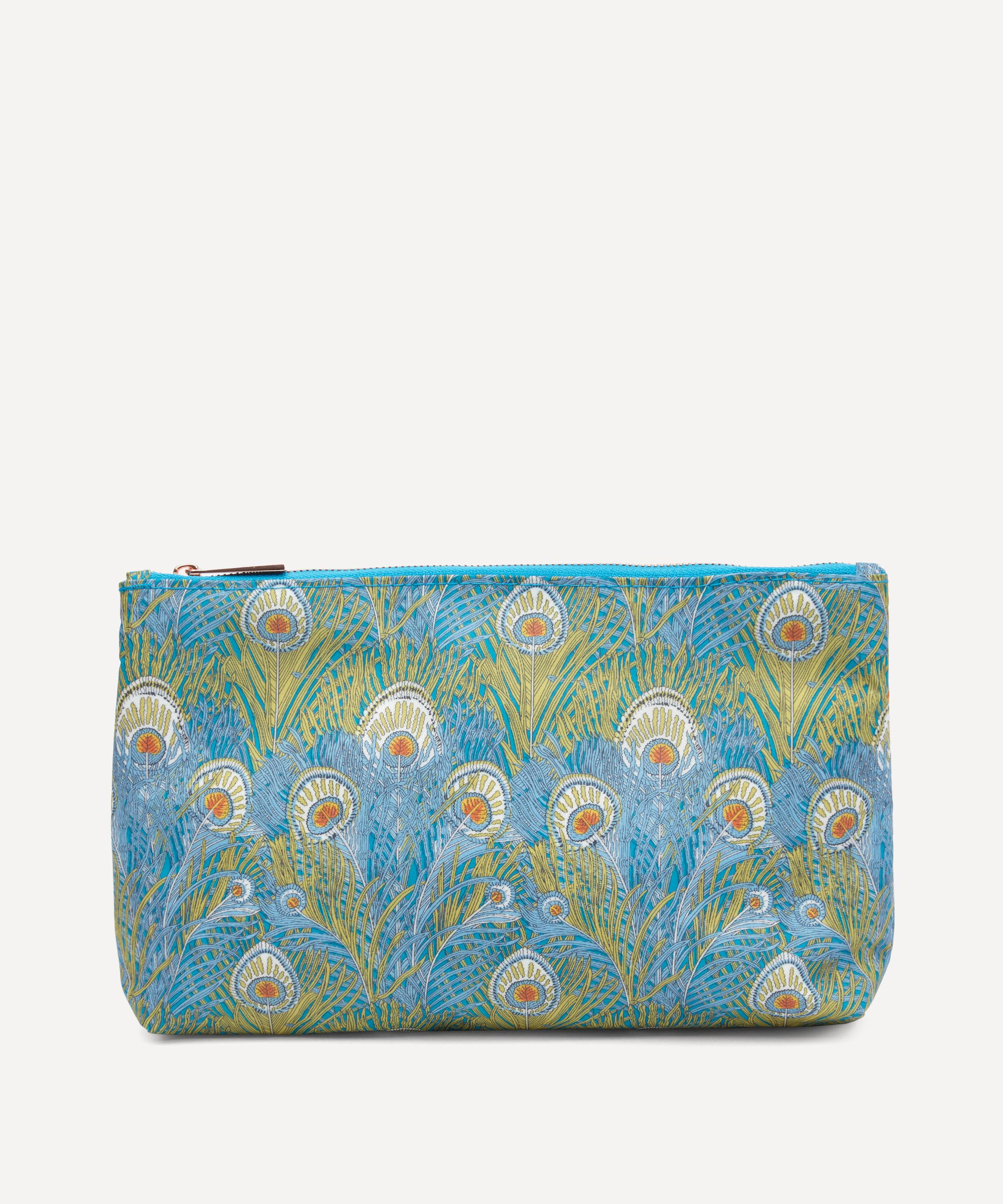 Liberty - Medium Hera Wash Bag image number 0