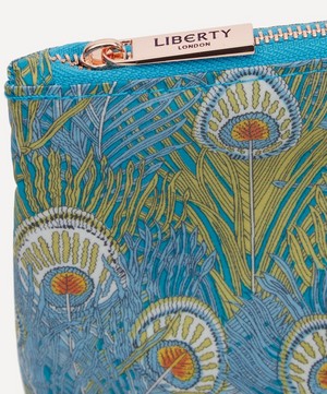 Liberty - Medium Hera Wash Bag image number 3