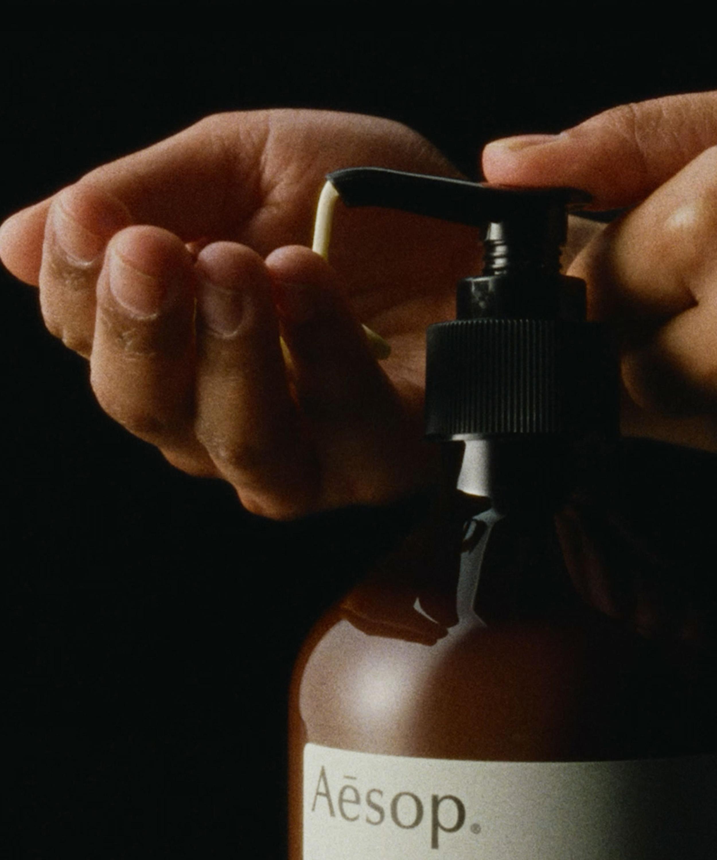 Aesop - Reverence Aromatique Hand Wash 500ml image number 4