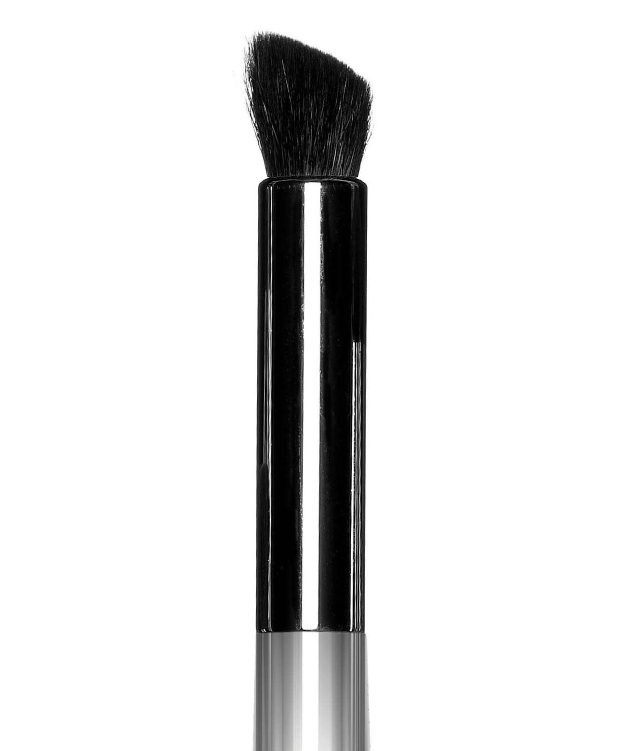 Trish McEvoy Brush 23 Angeled Contour