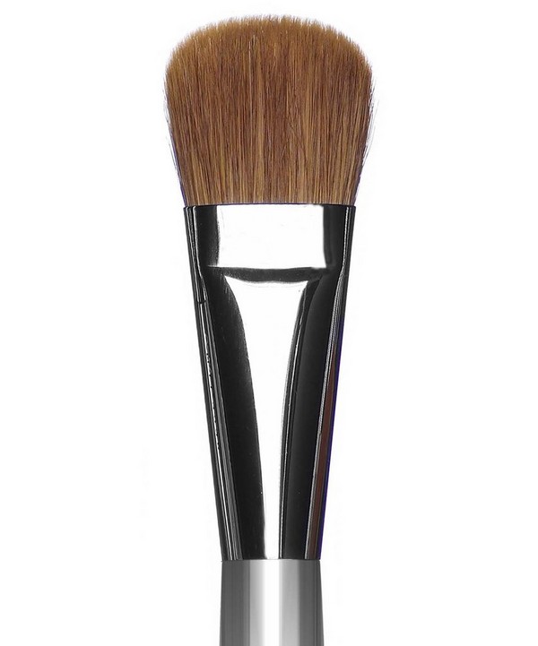 Trish McEvoy - 55 Deluxe Blender Brush image number 1