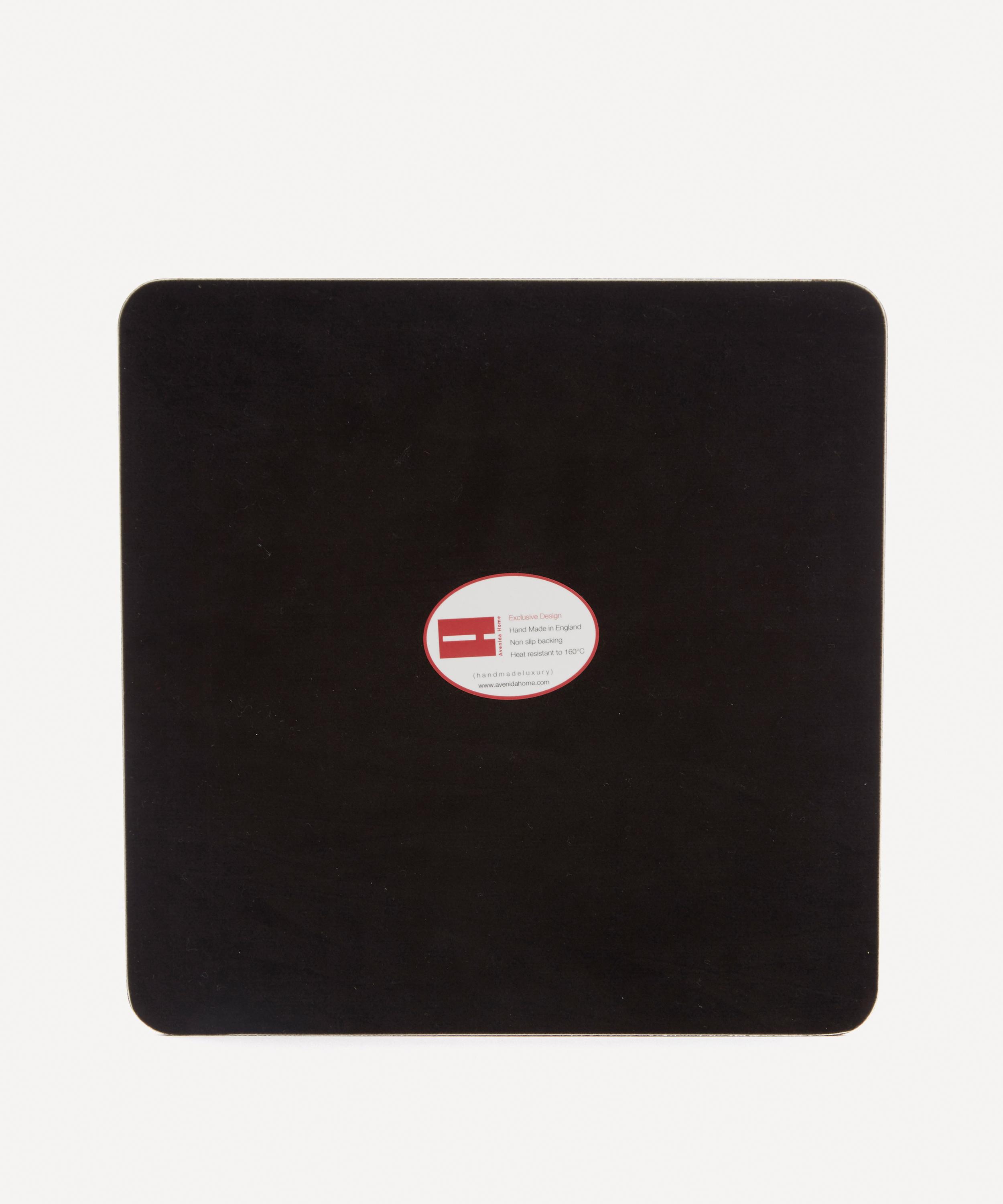 Avenida Home - Puddin' Head Hare Place Mat image number 