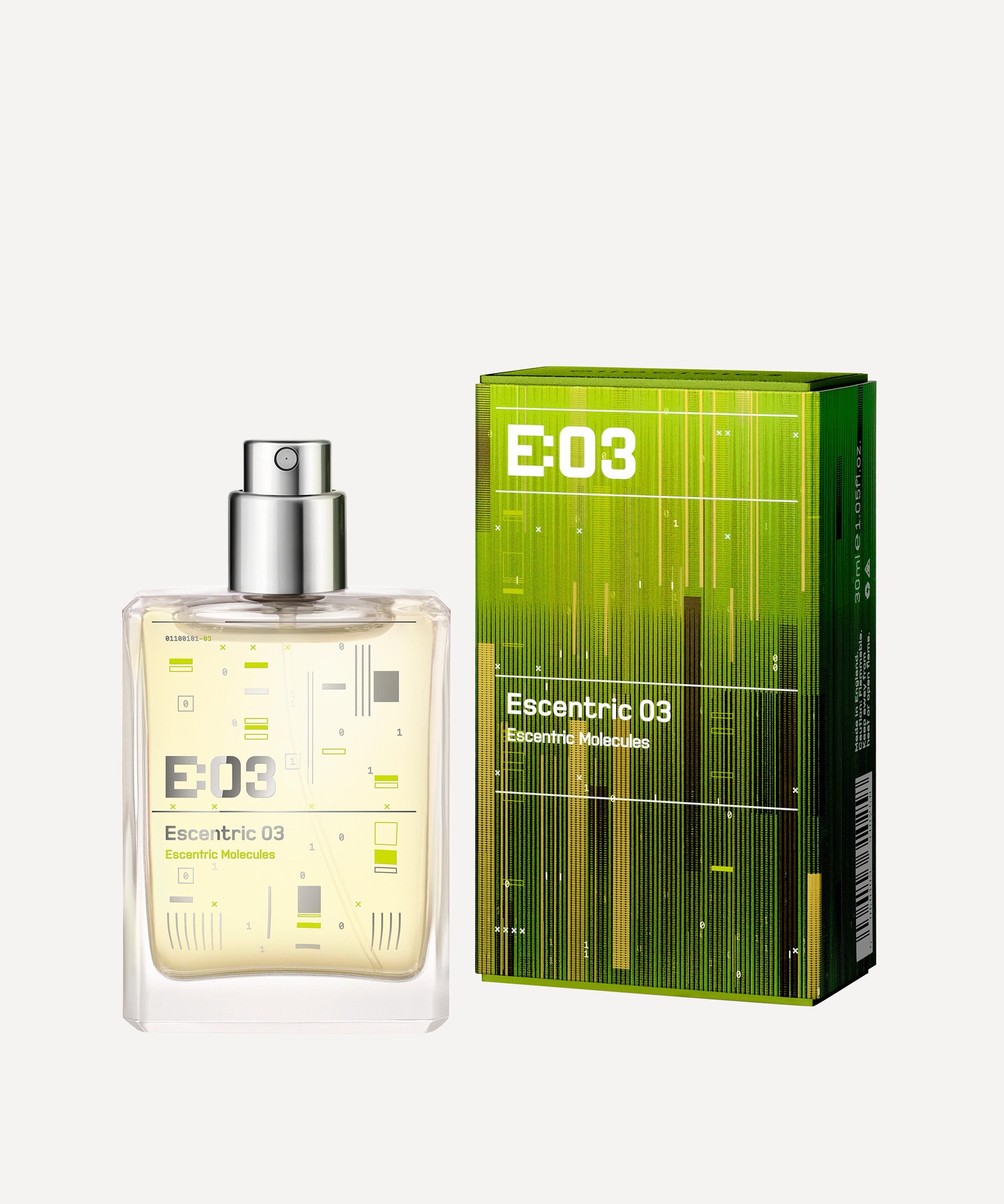 Escentric Molecules - Escentric 03 Eau de Toilette 30ml with Travel Case image number 2