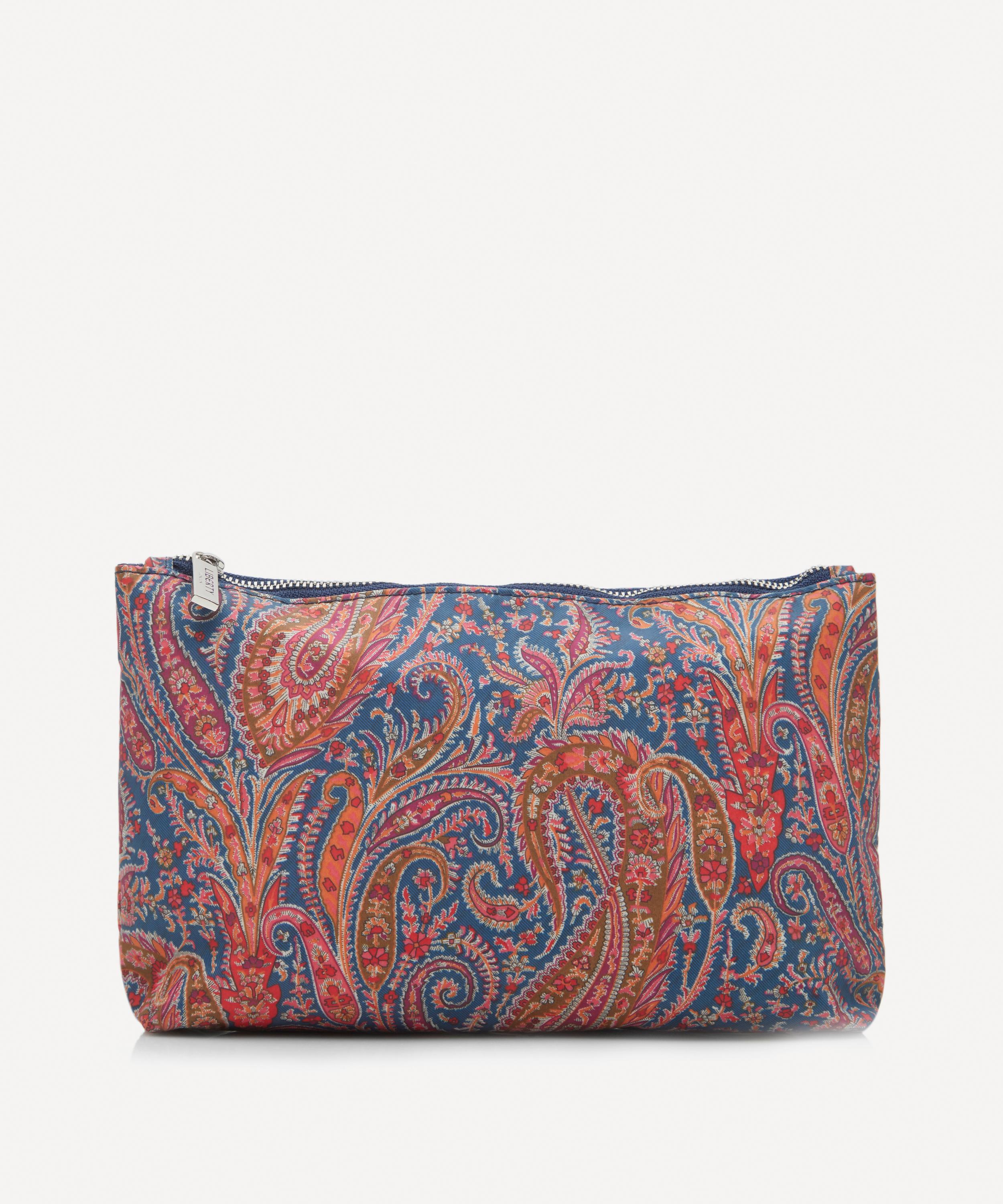 Liberty - Medium Felix and Isabelle Wash Bag image number 0