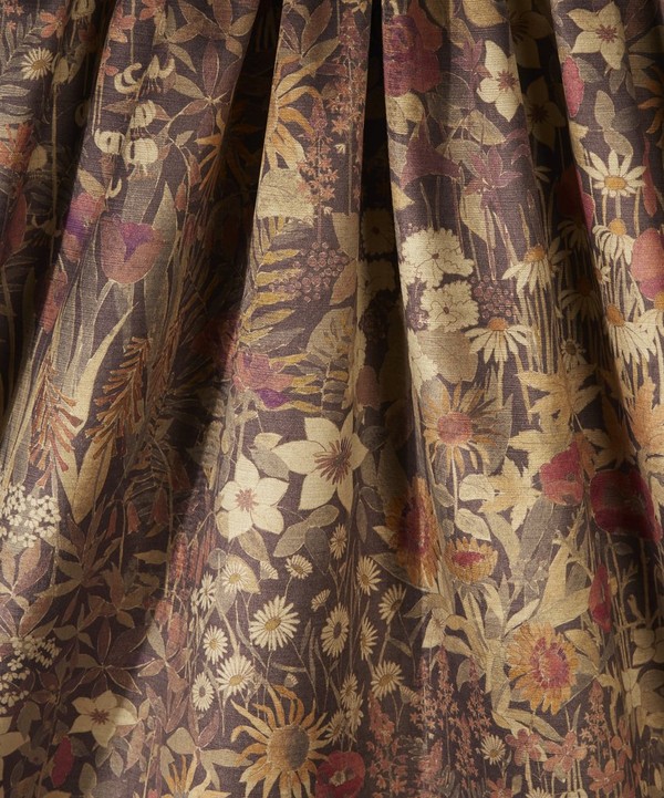 Liberty Fabrics Interiors - Faria Flowers Velvet in Woodpecker image number 2