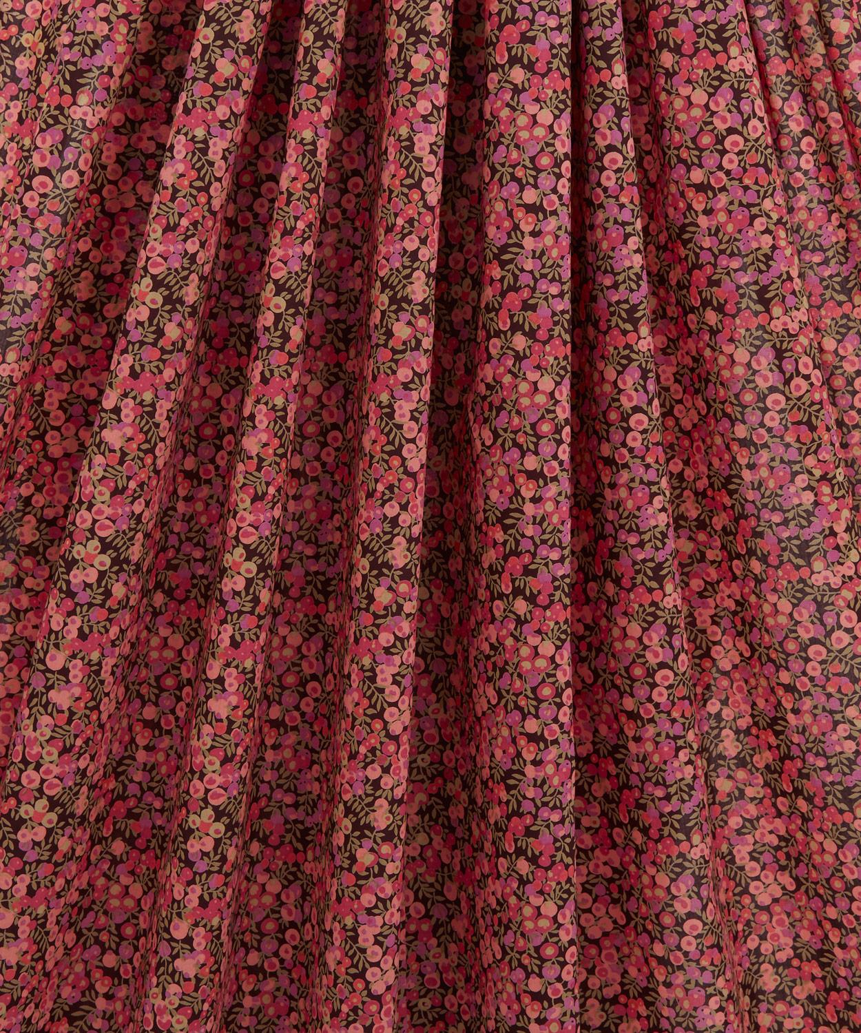 Liberty Fabrics - Wiltshire Berry Tana Lawn™ Cotton image number 2