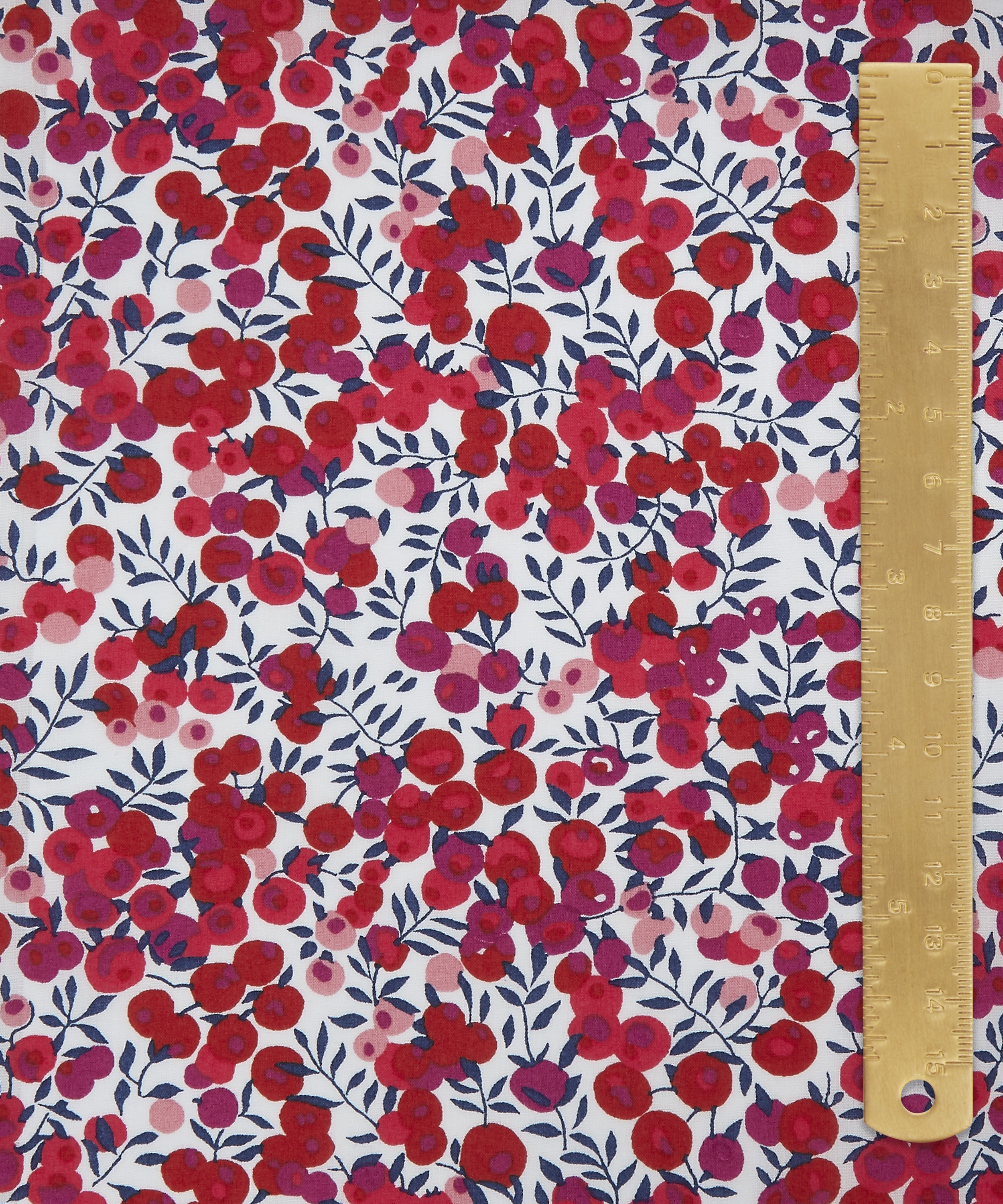 Liberty Fabrics - Wiltshire Berry Tana Lawn™ Cotton image number 3