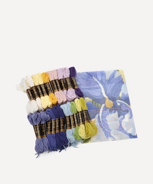 Primavera - Single Iris Tapestry Kit image number 2