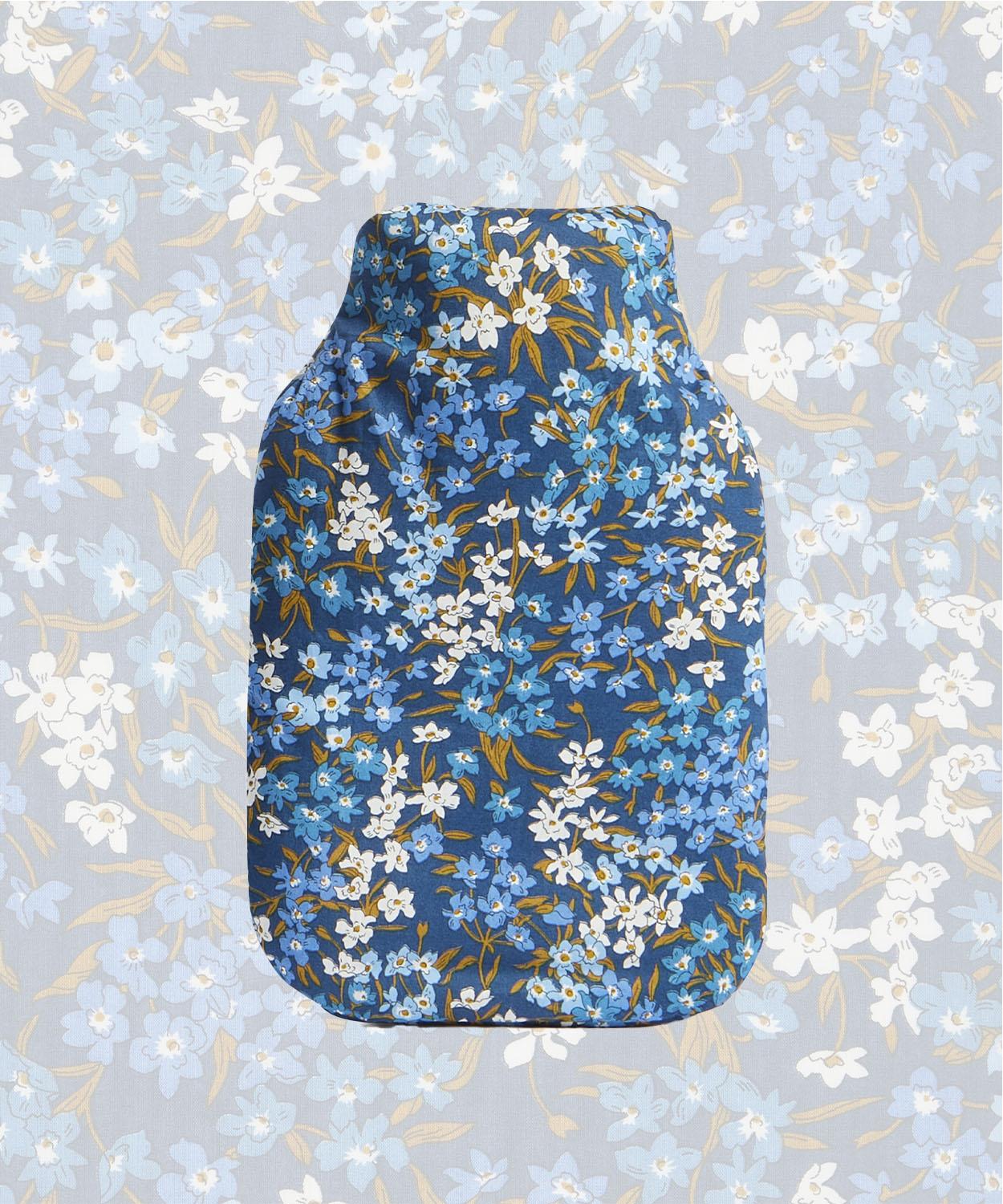 Sana Jardin Hot Water Bottle in Print Sea Blossoms 