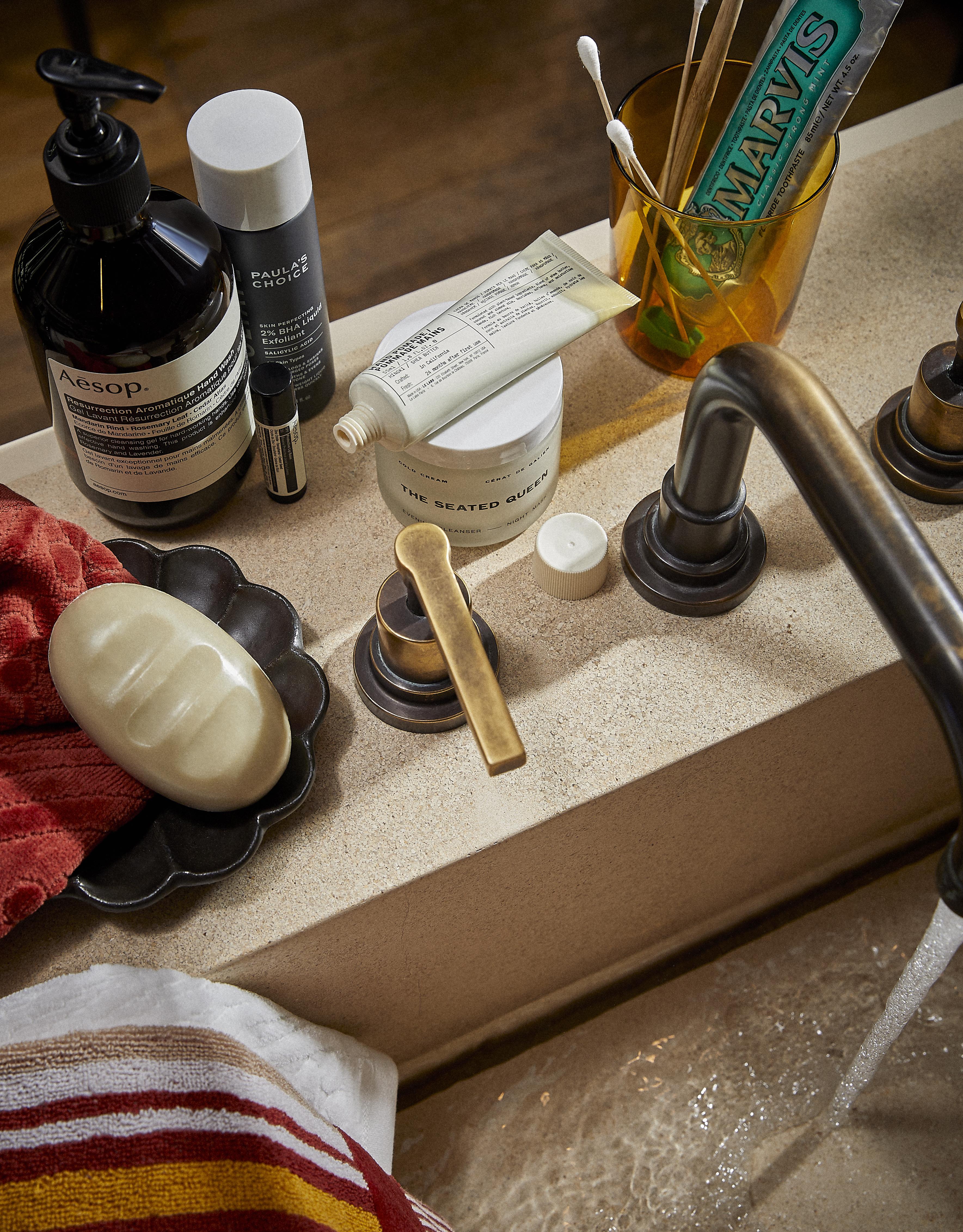 guest bathroom ideas - liberty towel