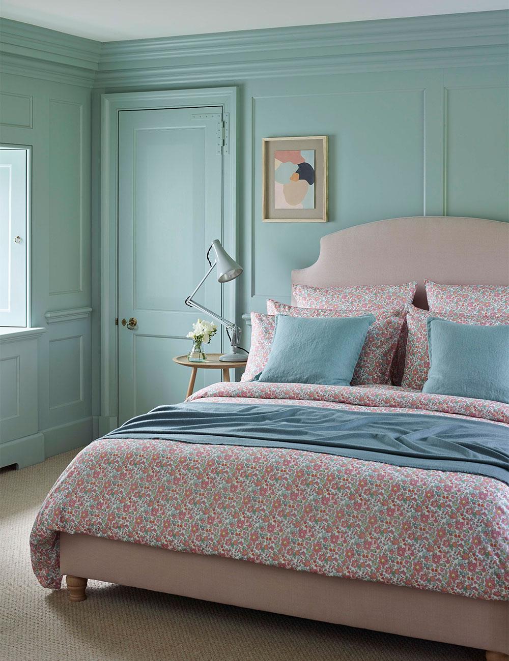 Read wake up happy with these bedroom ideas