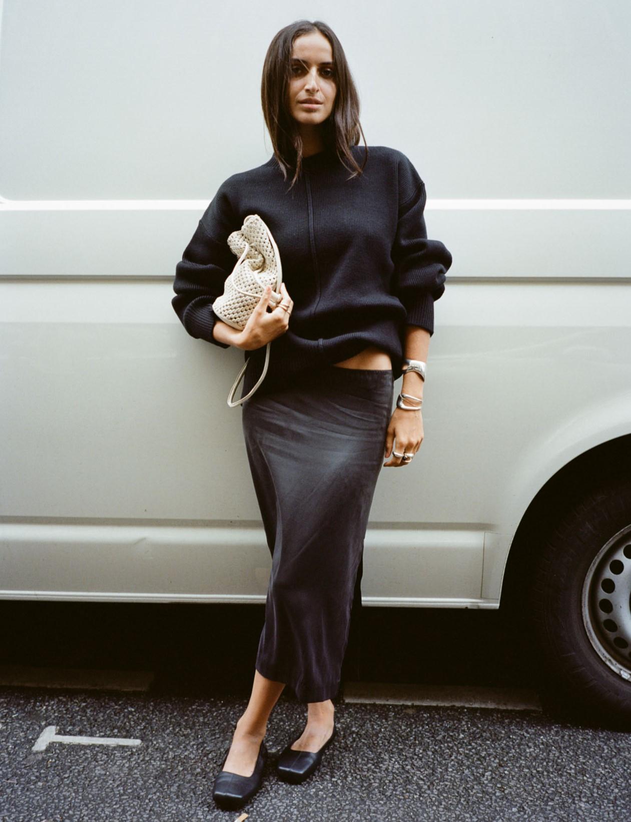 Goodbye Wardrobe Woes: Here's How You Can Style A Pair Of Black Palazzo  Pants 11 Different Ways