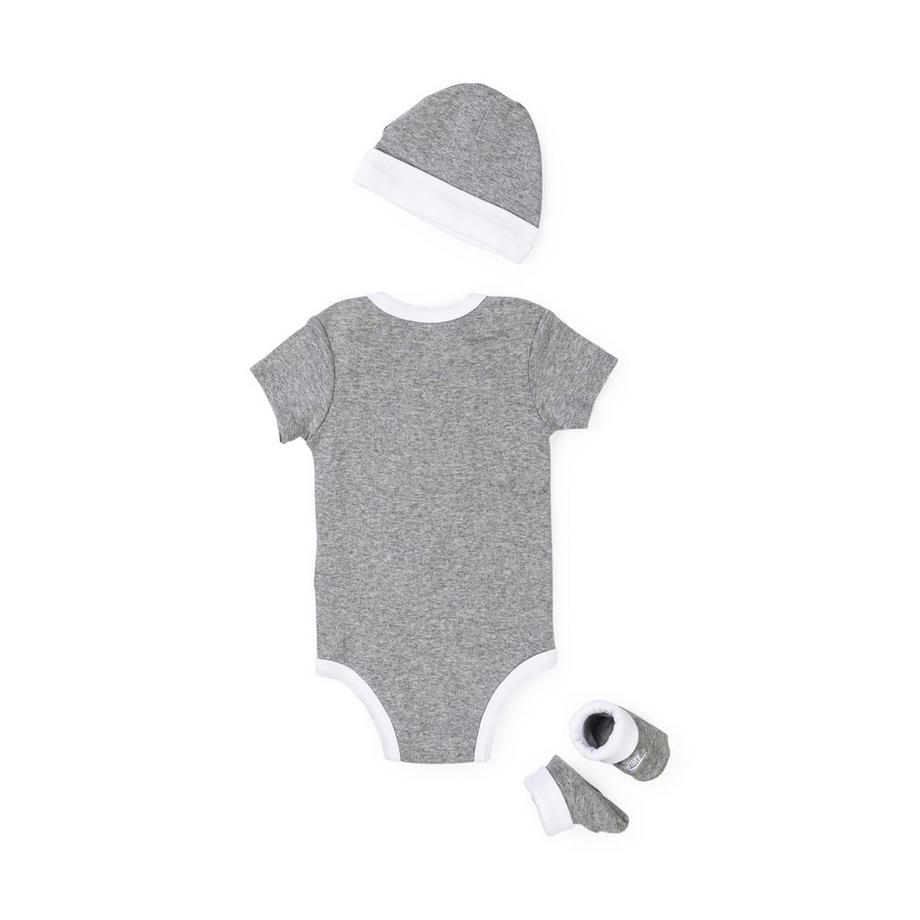 NIKE Futura Logo Set, body, berretto e calzini 