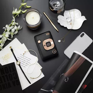 FUJIFILM Instax Mini LiPlay Fotocamera istantanea 