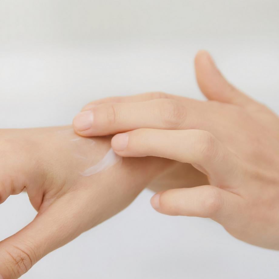 NIVEA Q10 Anti-Age Crème Mains 3in1 Anti-Age Q10 