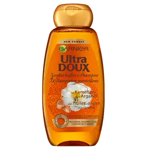Ultra Doux Shampoo alla camelia e olio di argan