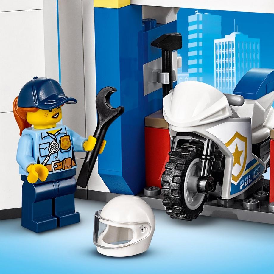 LEGO®  60246 Polizeistation 