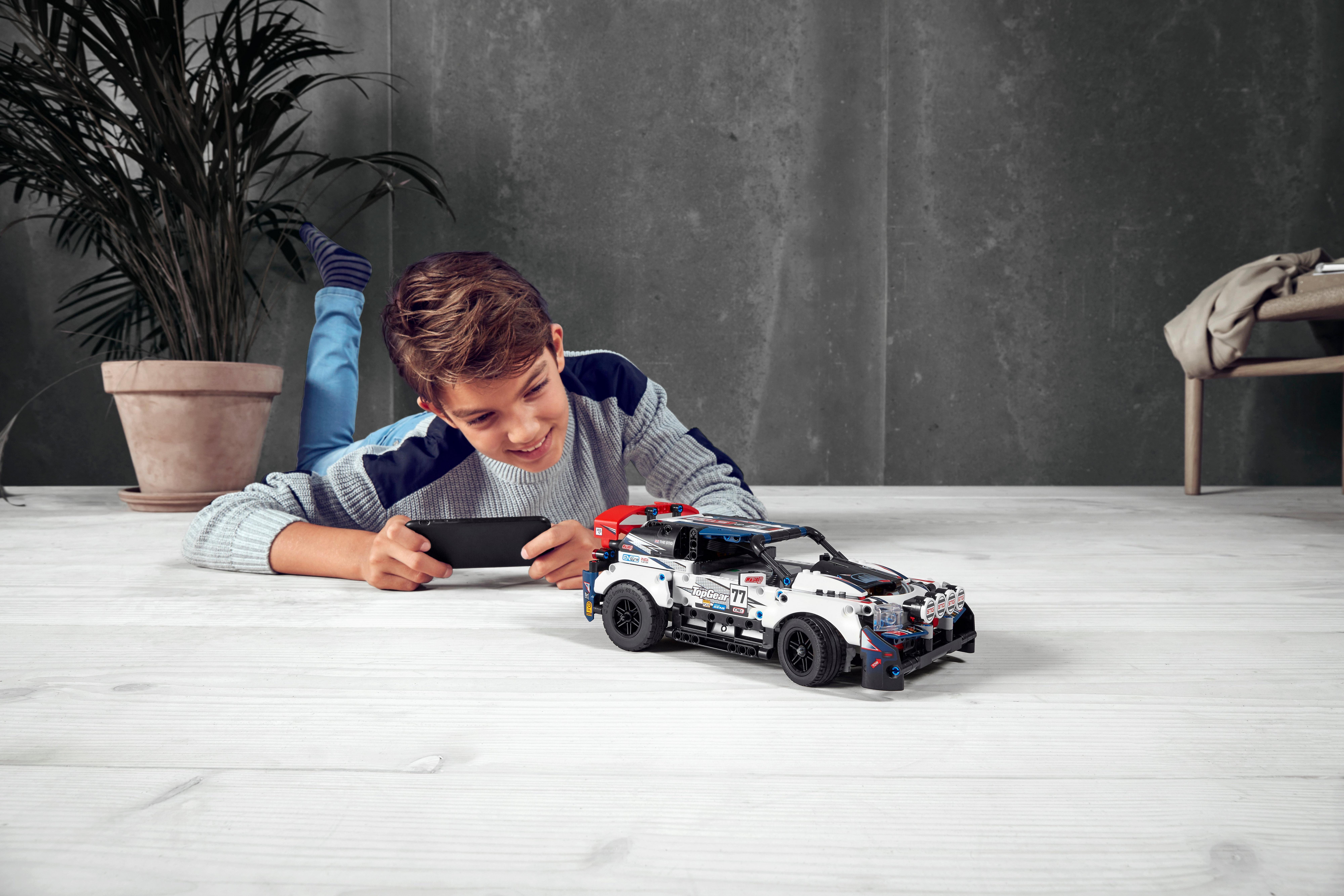 LEGO®  42109 Top-Gear Ralleyauto mit App-Steuerung 