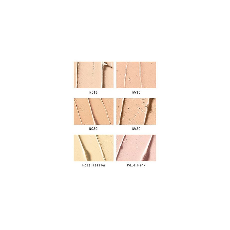 MAC Cosmetics Studio Fix  Studio Fix Conceal and Correct Palette 