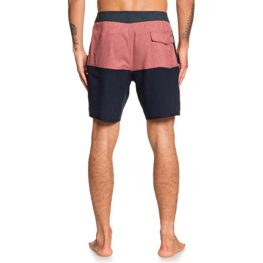 QUIKSILVER HIGHLINE FIVE OH 18 Boardshorts 
