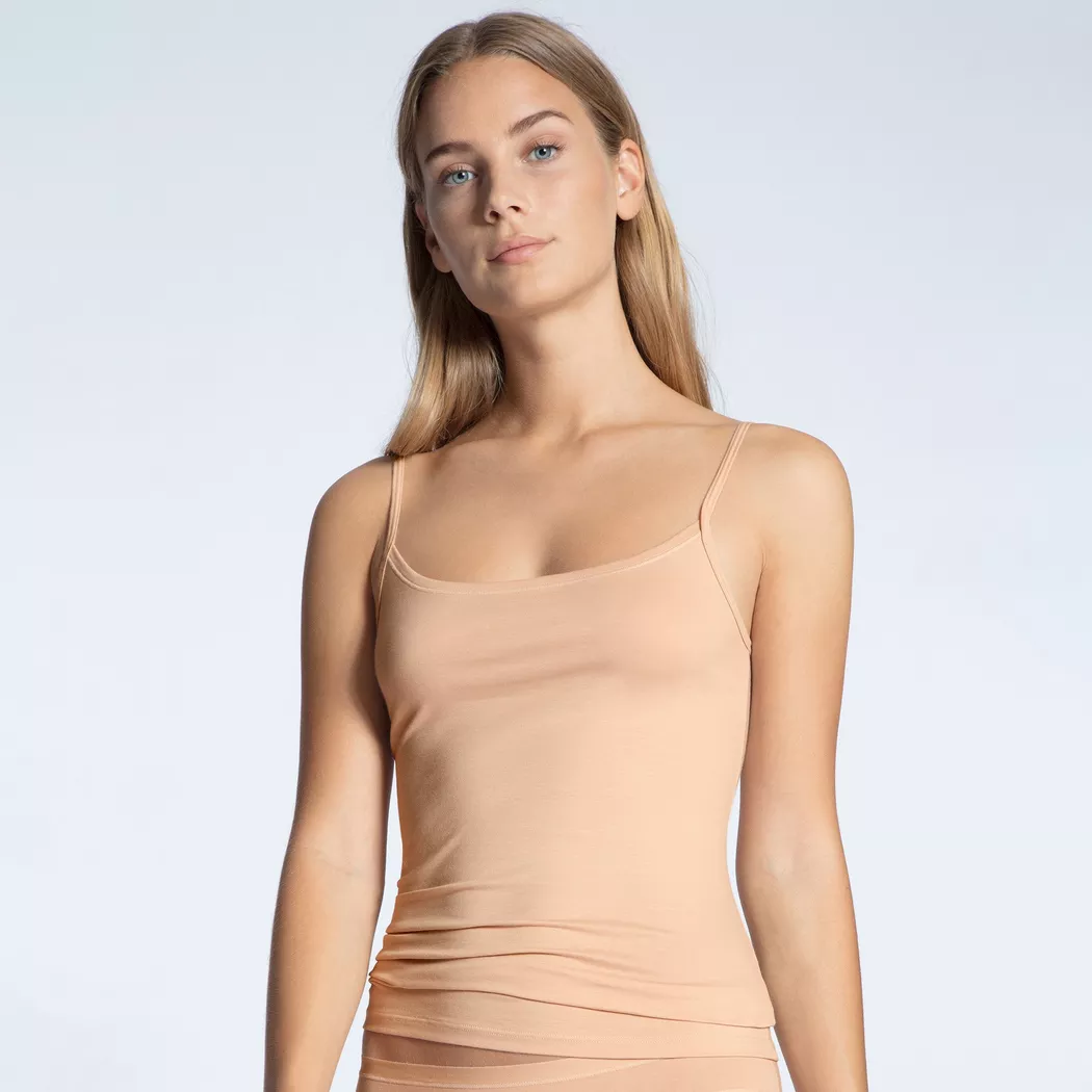 Unterhemd CALIDA "Unterhemd Sleek Skin Spaghetti Top 1er Pack", Damen, Gr. 36-38, N-Gr, beige (nude), Obermaterial: 73% Polyamid PA. 27% Elasthan EL., Unterhemden Unterhemd 2