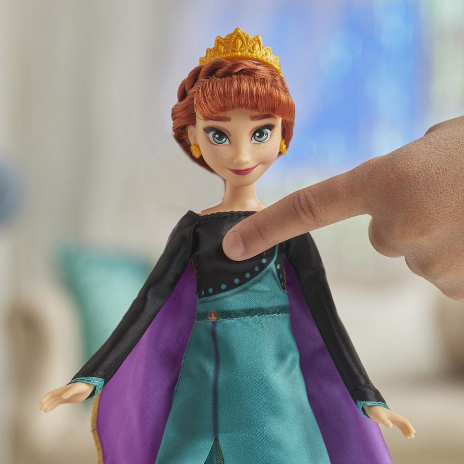 Hasbro  Disney Frozen 2 - Anna, bambola cantante, Italiana 