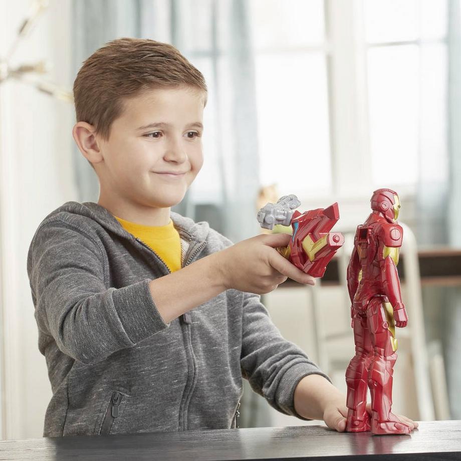 Hasbro  Avengers Titan Hero 