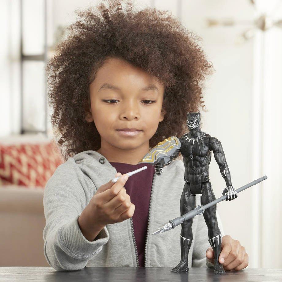 Hasbro  Marvel Avengers Titan Hero Serie Blast Gear Deluxe Black Panther Figur 