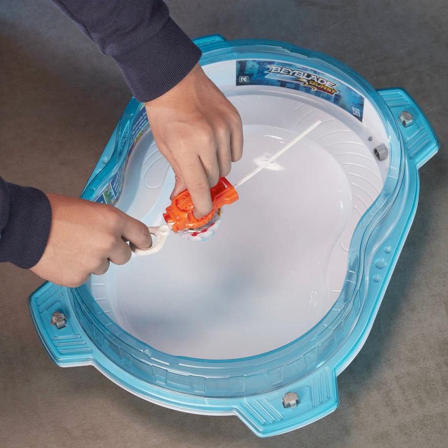 Hasbro  Beyblade Hypersphere Vertical Drop Battle Set 