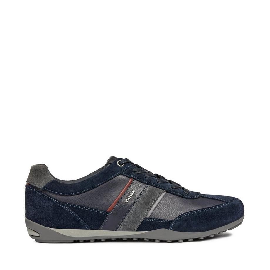 Sneakers, basses