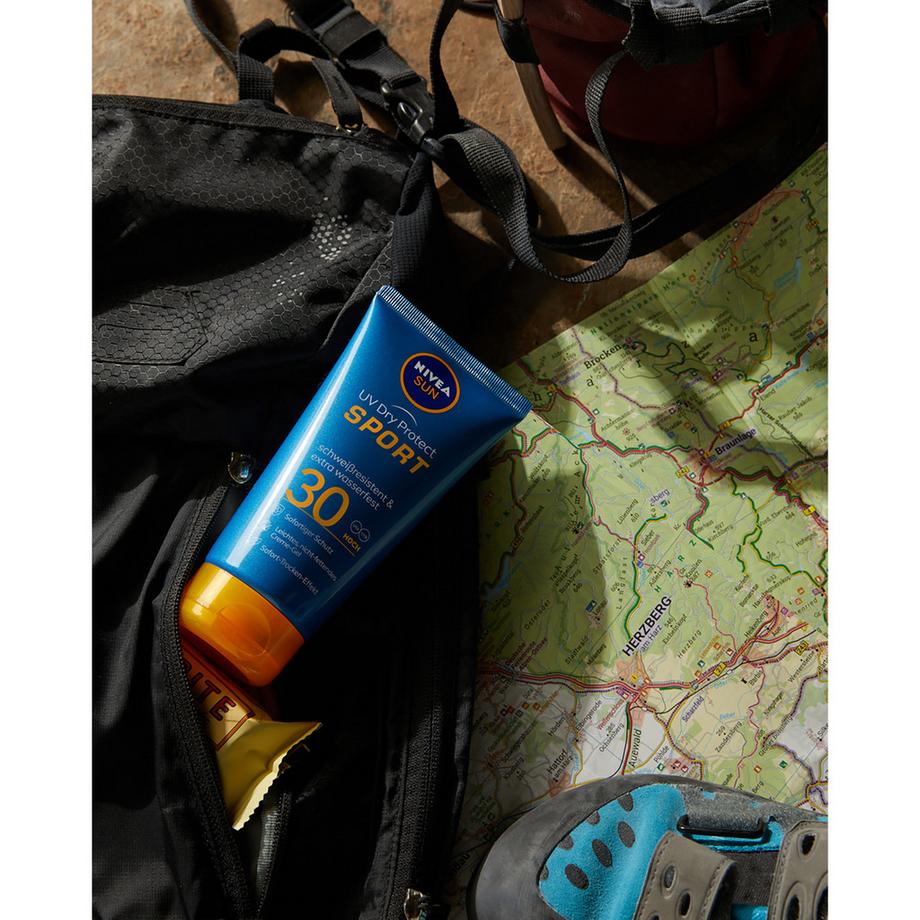 NIVEA SUN Sun Dry Protect Sport LSF 30 Tube UV Dry Protect Sport FPS 30 