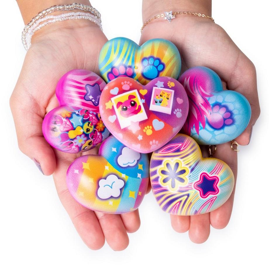 Hatchimals  Hatchimals CollEGGtibles, Coffret Multi animalerie Pet Obsessed avec 3 CollEGGtibles, 3 animaux de compagnie et accessoires (les styles peuvent varier) 