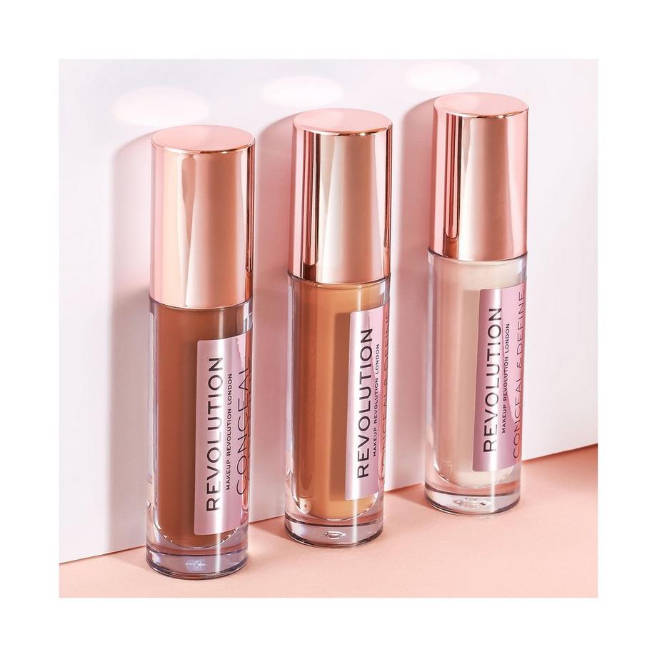 Revolution  Conceal & Define Concealer 