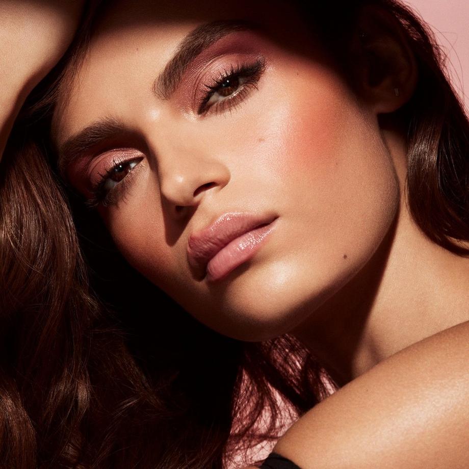 Fenty Beauty By Rihanna CHEEKS OUT FREESTYLE CREAM BLUSH RIRI Cheeks Out Freestyle Cream Blush - Blush in Crema 