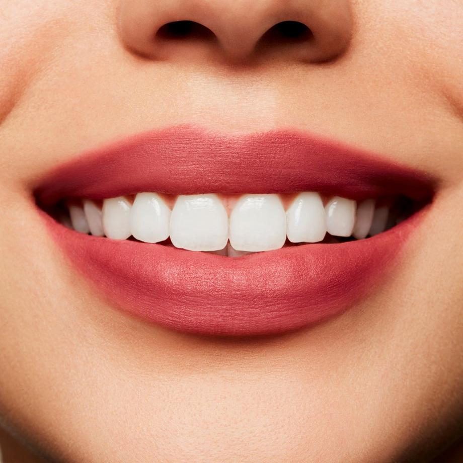 MAC Cosmetics Powder Kiss Powder Kiss Liquid Lipcolour 