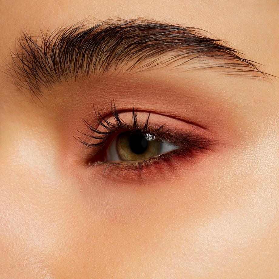 MAC Cosmetics Powder Kiss Powder Kiss Soft Matte Eye Shadow 