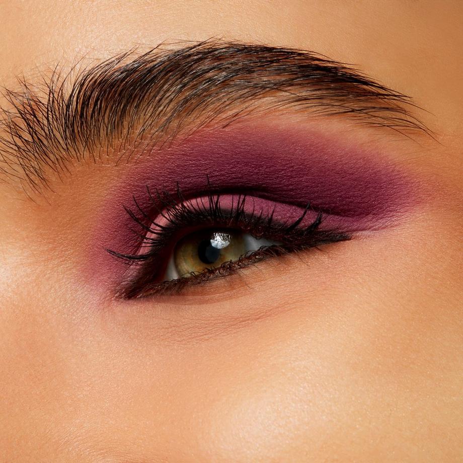 MAC Cosmetics Powder Kiss Powder Kiss Soft Matte Eye Shadow 