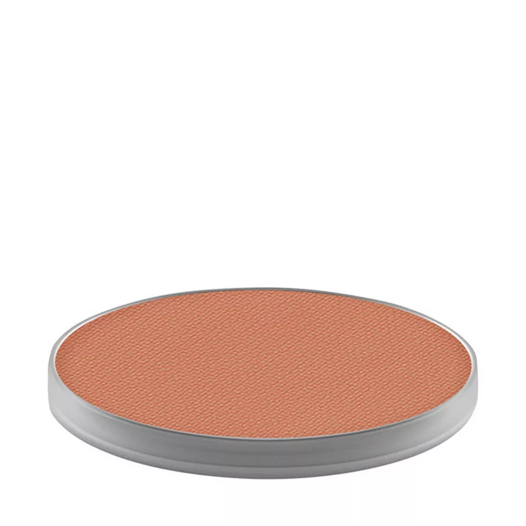 MAC Cosmetics - Powder Kiss Soft Matte Eye Shadow Pro Palette, What Clout!