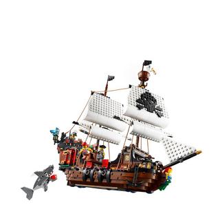 LEGO  31109 Le bateau pirate  