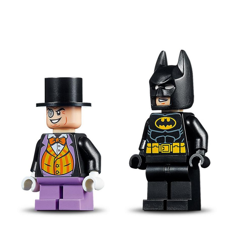 LEGO®  76158 All'inseguimento del Pinguino con la Bat-barca!  
