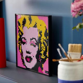 LEGO®  31197 Andy Warhol's Marilyn Monroe 