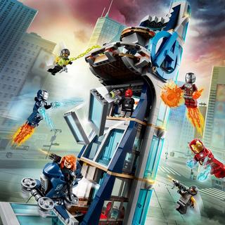 LEGO  76166 Battaglia sulla torre degli Avengers 