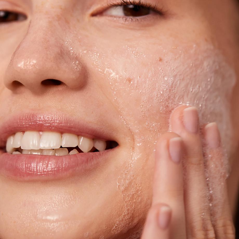 NIVEA Rosenwasser Face Cleansing Gel Nettoyant À L'eau De Rose 