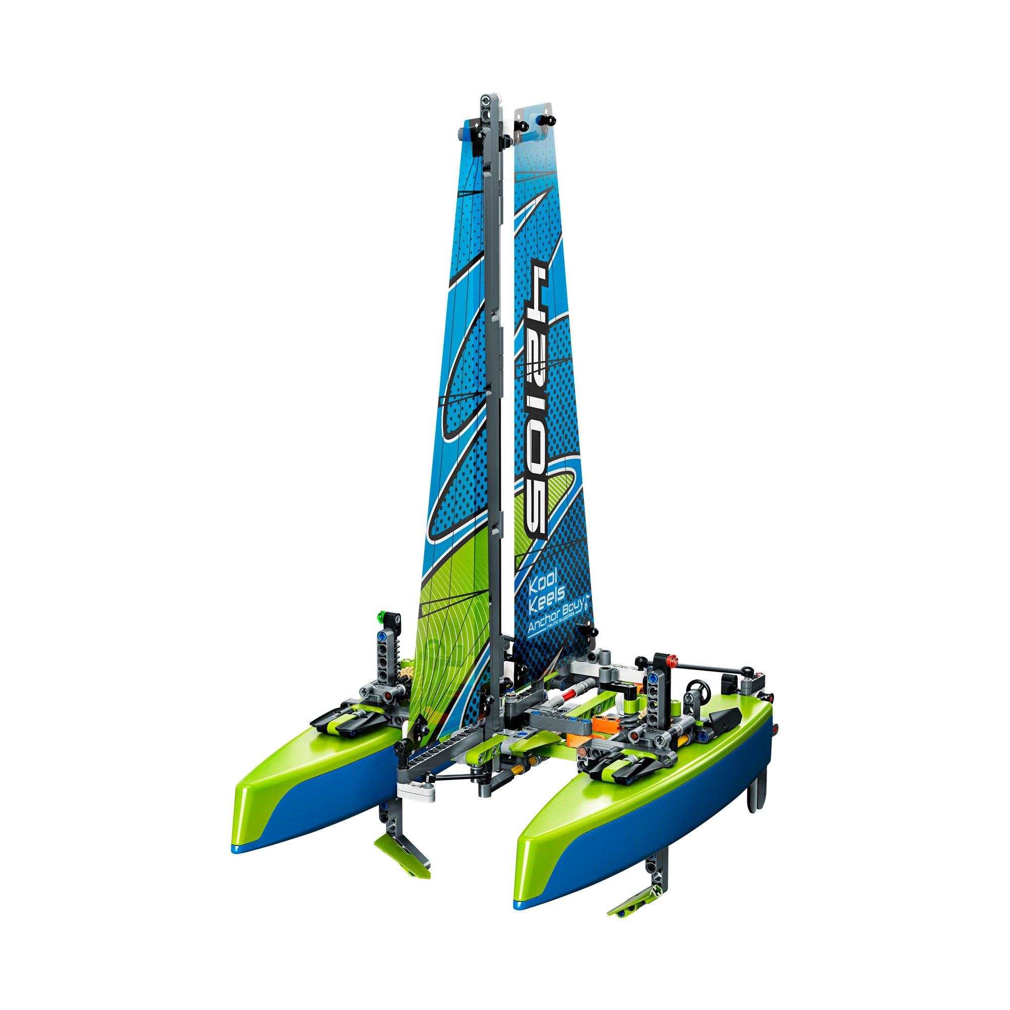 LEGO®  42105 Le catamaran  