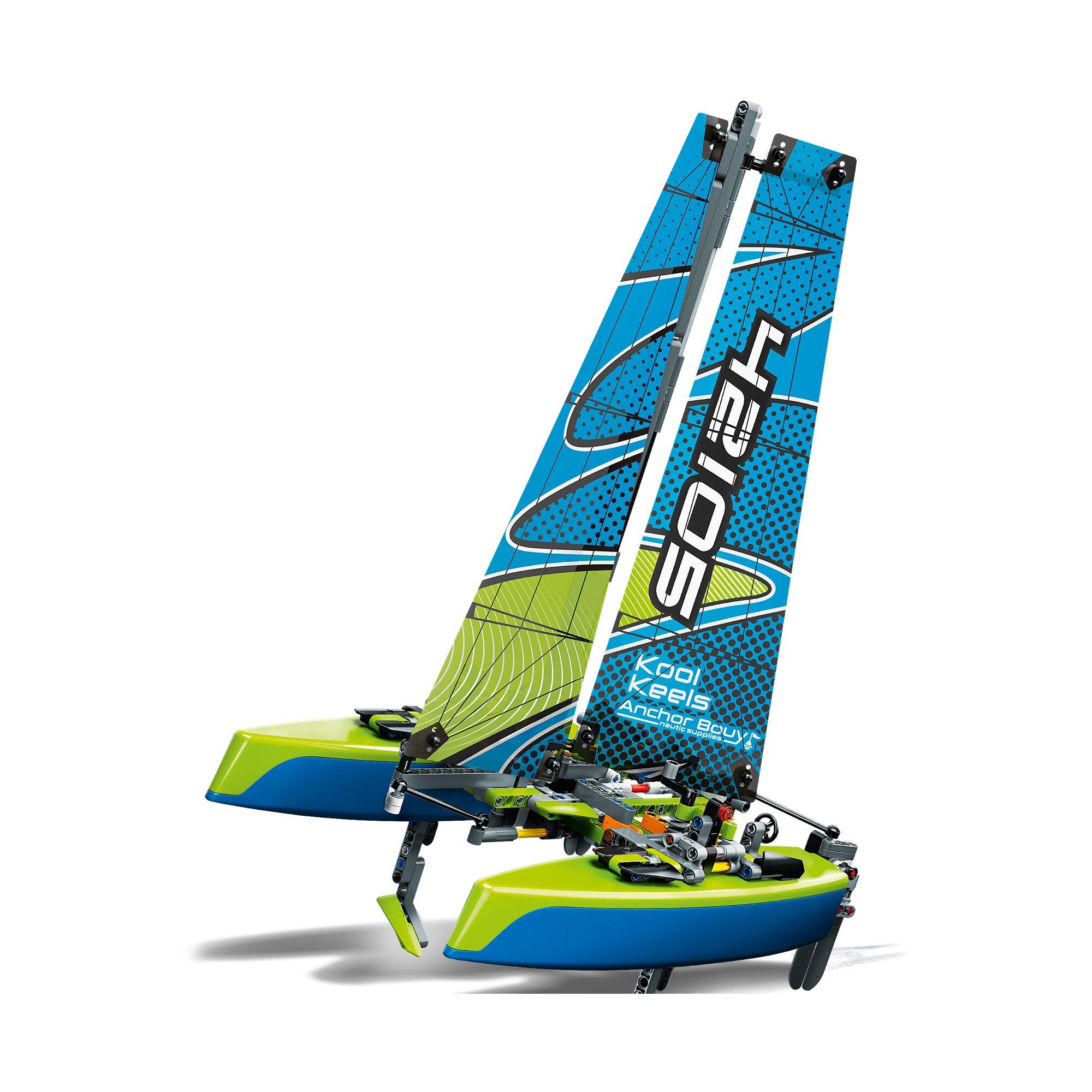 LEGO®  42105 Le catamaran  