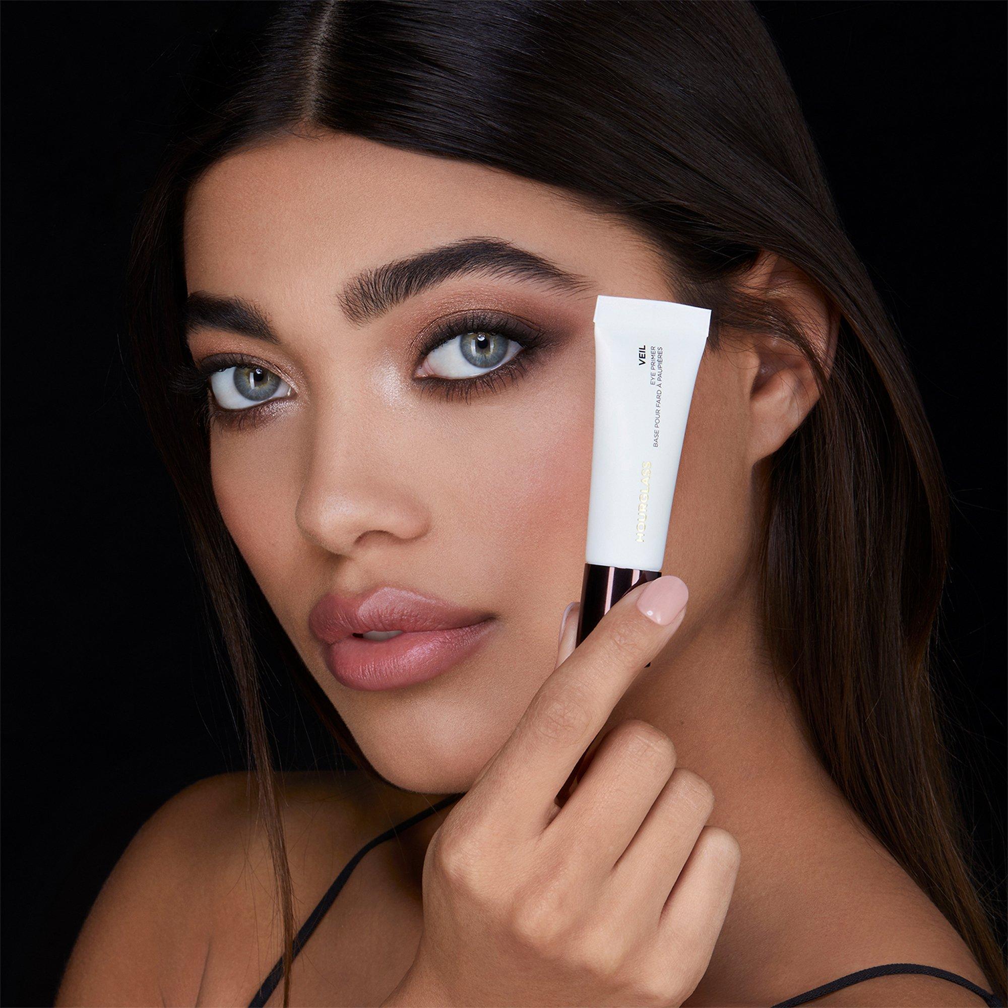HOURGLASS VEIL Veil Eye Primer 