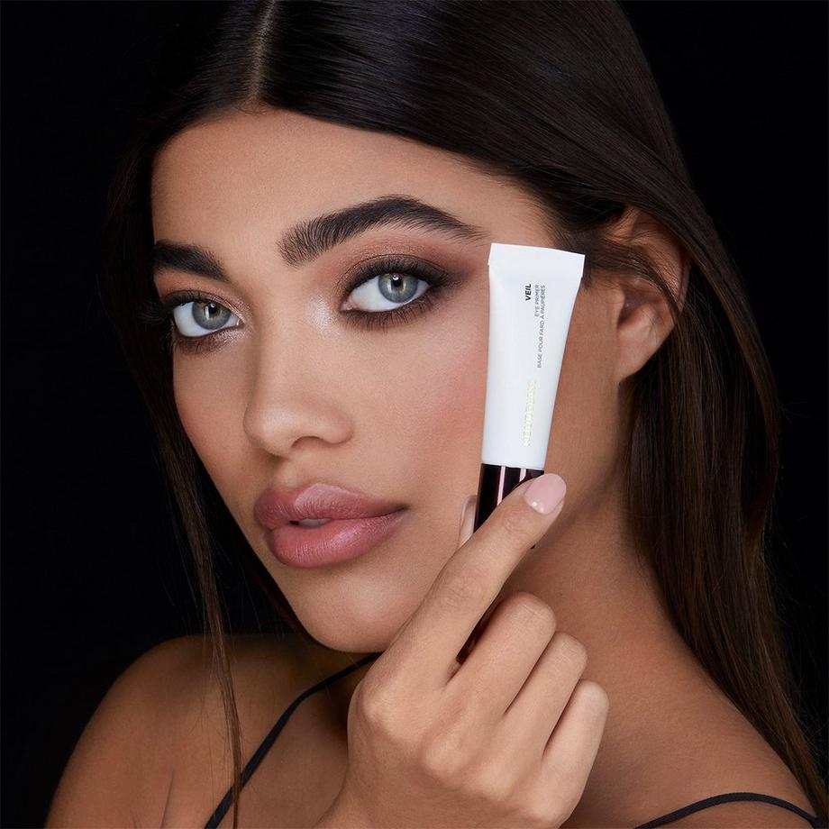 HOURGLASS VEIL Veil Eye Primer 